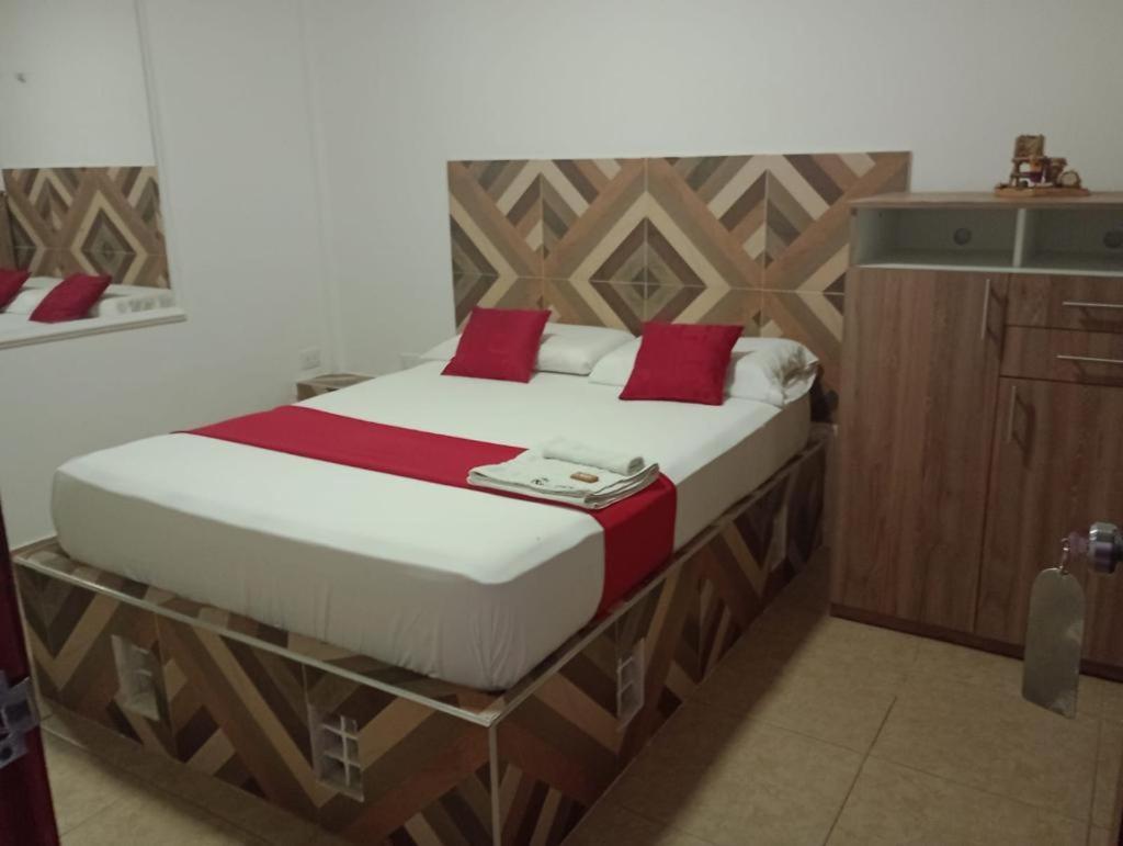 Hostal Kumbaya Santa Marta  Bagian luar foto