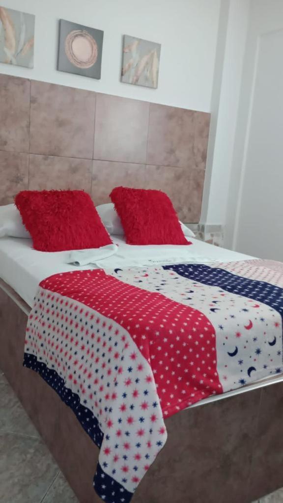 Hostal Kumbaya Santa Marta  Bagian luar foto