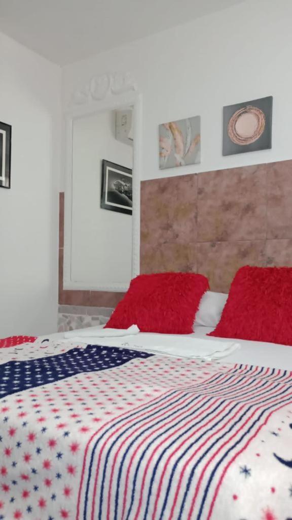 Hostal Kumbaya Santa Marta  Bagian luar foto